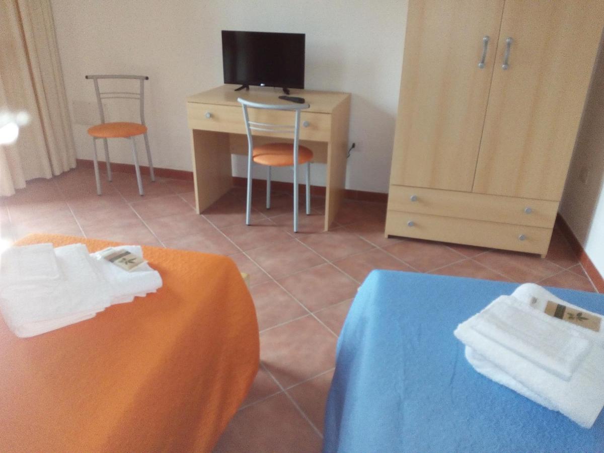 Hotel Bena E Traes Laerru Extérieur photo