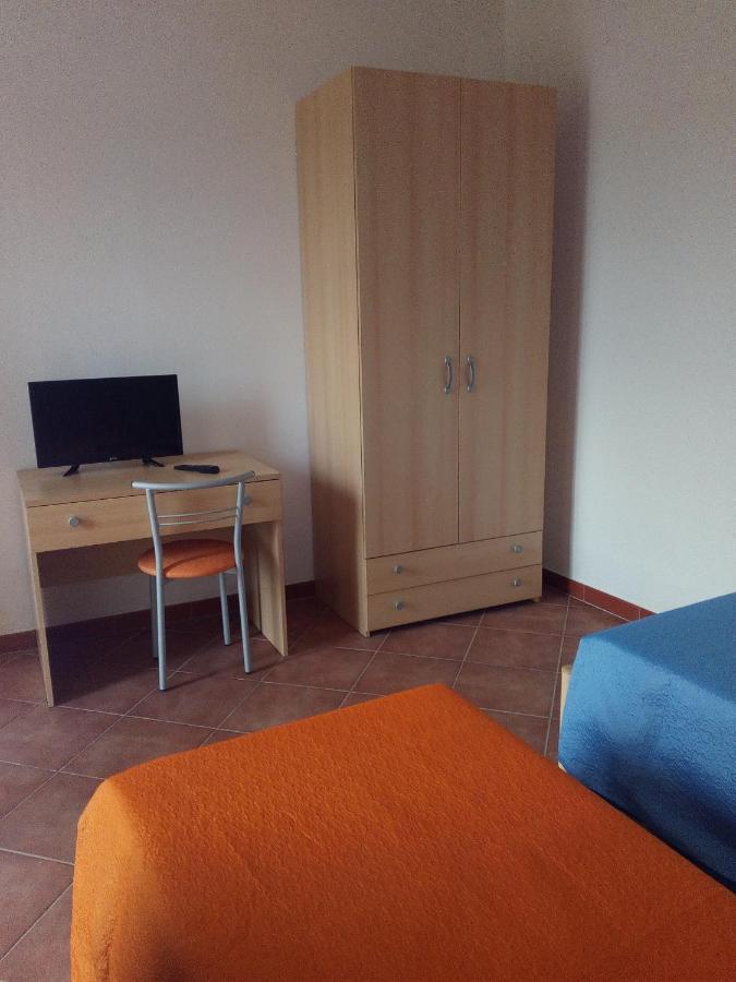 Hotel Bena E Traes Laerru Extérieur photo