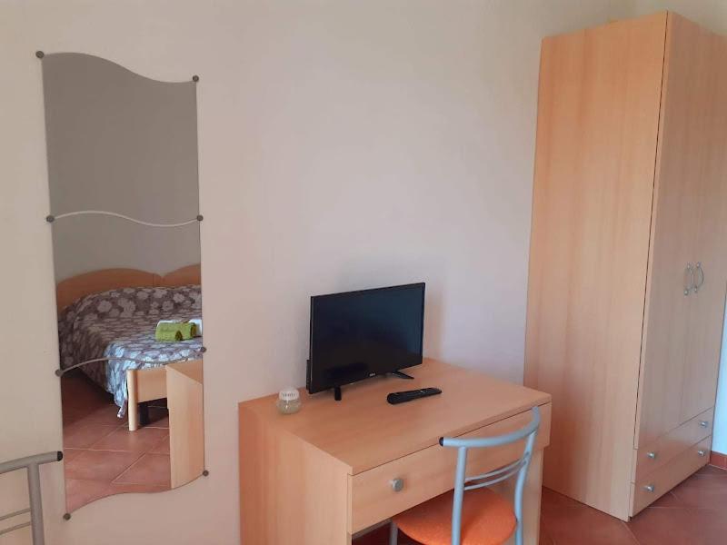 Hotel Bena E Traes Laerru Extérieur photo